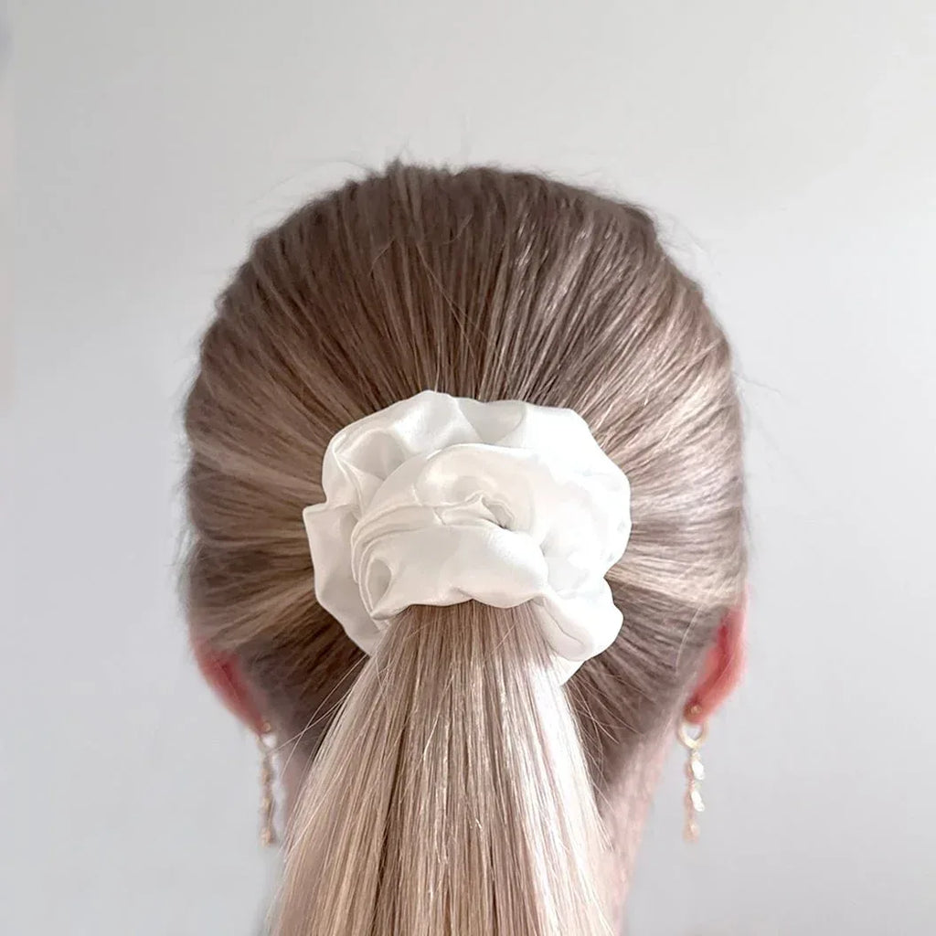 Silkkinen hiusdonitsi scrunchie 3 kpl setti - Wellen
